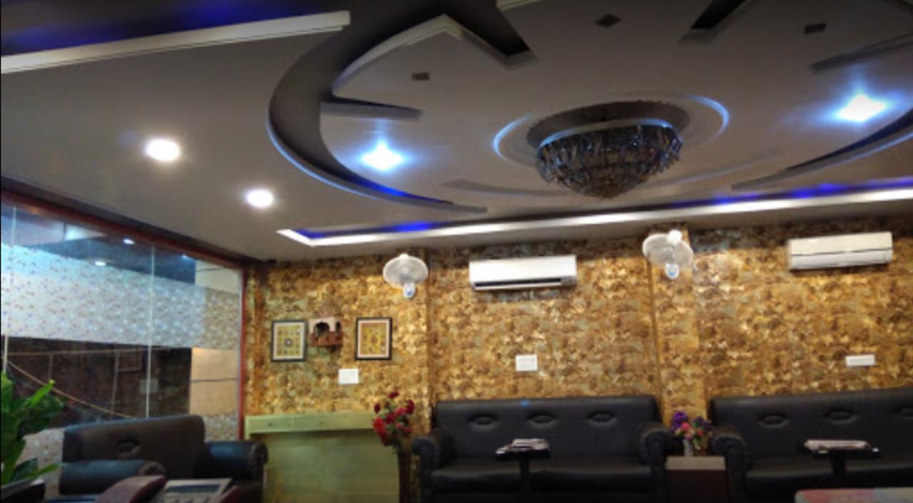 Hotel Garv Residencia Гая Екстериор снимка