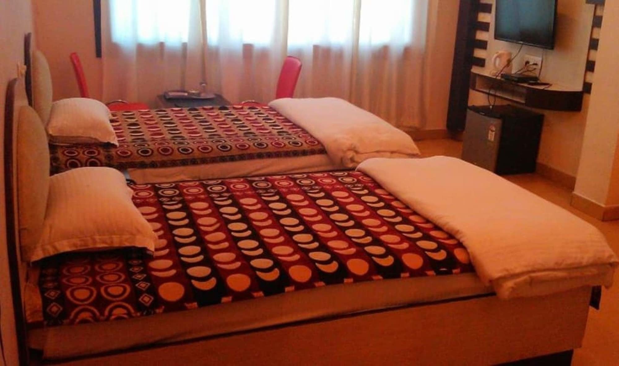 Hotel Garv Residencia Гая Екстериор снимка